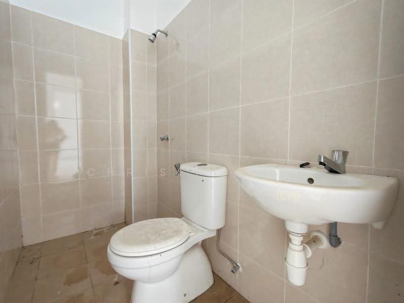 Rumah Berkembar untuk Dijual di Taman Bertam Impian (Tanjong Minyak) - Christina Lee - Bathroom - PropertyGuru.com.my