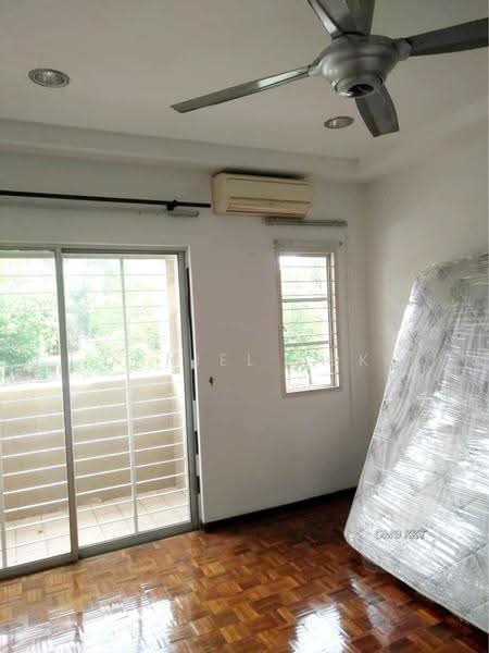 Rumah Teres 2-Tingkat untuk Dijual di Setia Impian (Setia Alam) - Daniel Kok - Balcony - PropertyGuru.com.my