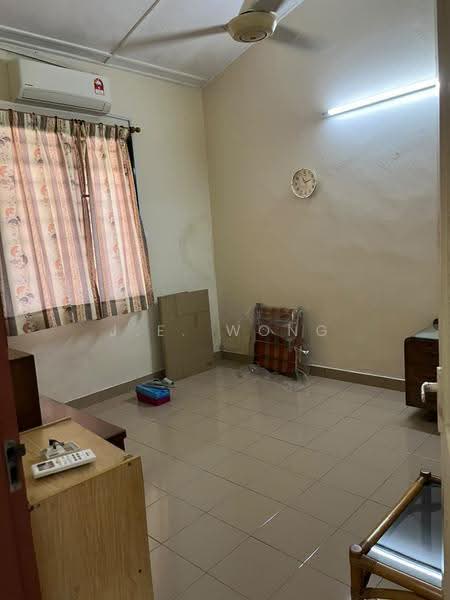 1-storey Terraced House for Sale in Seksyen 12 (Petaling Jaya) - J.E. Wong - PropertyGuru.com.my