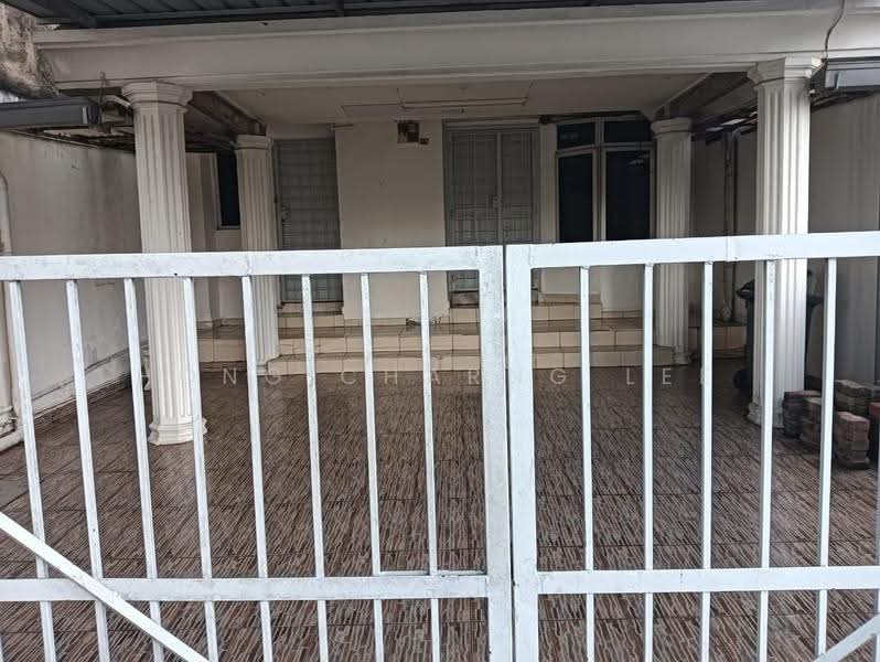 Rumah Teres 3-Tingkat untuk Disewa di Tampoi (Johor) - Hong Charng Lee - Exterior - PropertyGuru.com.my
