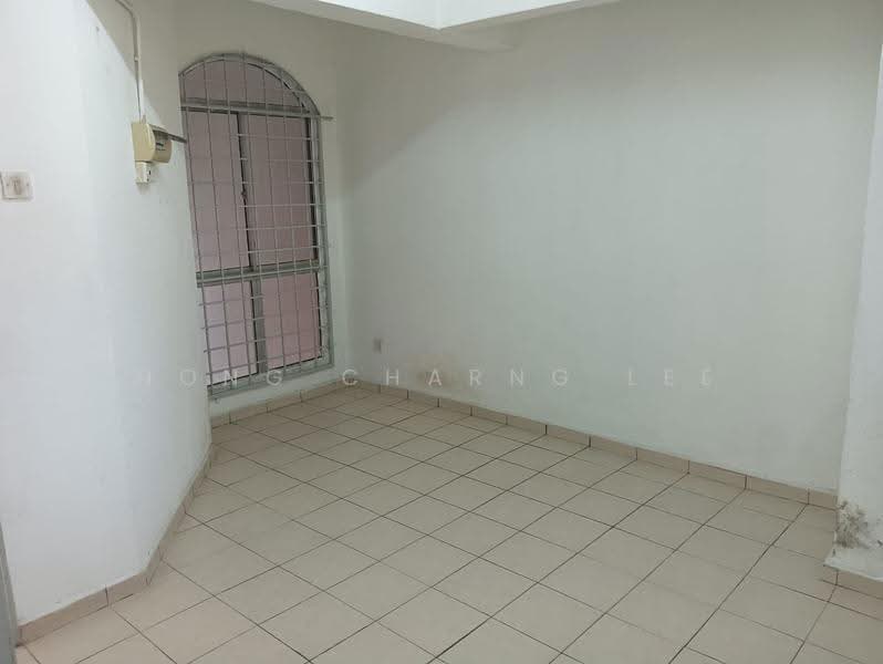 Rumah Teres 3-Tingkat untuk Disewa di Tampoi (Johor) - Hong Charng Lee - Interior - PropertyGuru.com.my
