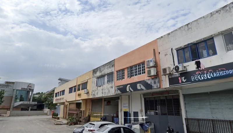 Kilang untuk Disewa di Taman Perindustrian Bukit Serdang (Seri Kembangan) - Iris Yap - PropertyGuru.com.my
