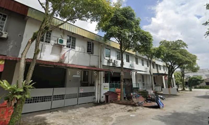 Kilang untuk Disewa di Taman Perindustrian Bukit Serdang (Seri Kembangan) - Iris Yap - Exterior - PropertyGuru.com.my