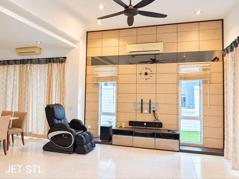 Cluster House for Sale in Setia Damai (Setia Alam) - Daniel Kok - Living Room - PropertyGuru.com.my