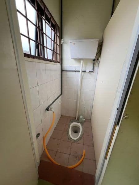 Bungalow House for Rent in Kampung Sungai Way (Petaling Jaya) - Yao Tan - Bathroom - PropertyGuru.com.my