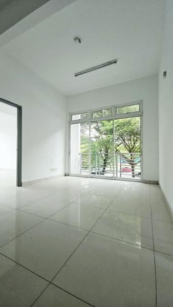 Rumah Teres 3-Tingkat untuk Dijual di Bayan Lepas (Penang) - Eugene Tung - Living Room - PropertyGuru.com.my