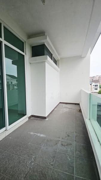 Rumah Teres 3-Tingkat untuk Dijual di Bayan Lepas (Penang) - Eugene Tung - Balcony - PropertyGuru.com.my