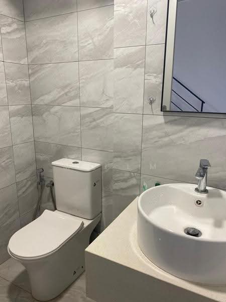 Kediaman Servis untuk Disewa di Arte Cheras - MiQi Lim - Bathroom - PropertyGuru.com.my