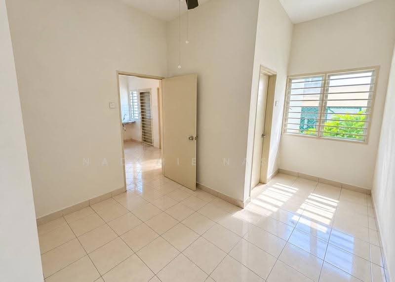 Rumah Teres 2-Tingkat untuk Dijual di Bandar Seri Putra (Bangi) - Nadzmie Nasir - PropertyGuru.com.my