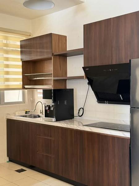 Apartment for Rent at Kalista Residence - Jessie Chen - Kitchen - PropertyGuru.com.my