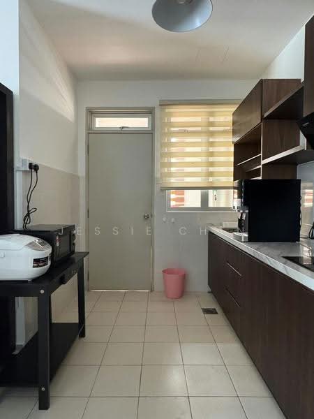 Apartment for Rent at Kalista Residence - Jessie Chen - Kitchen - PropertyGuru.com.my