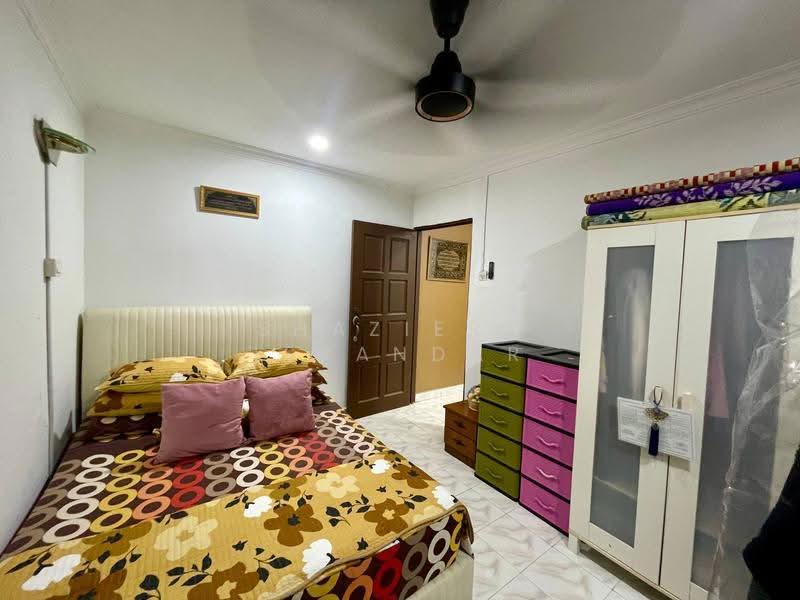 Rumah Teres 2-Tingkat untuk Dijual di Taman Cempaka (Ampang) - Shaziery Iskandar - PropertyGuru.com.my