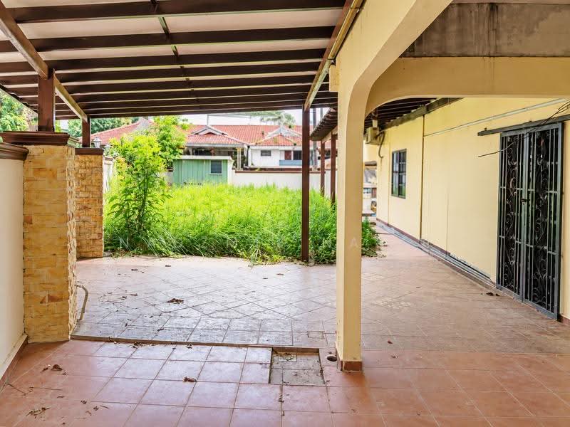 Rumah Teres 2-Tingkat untuk Dijual di Seksyen 4 (Bangi) - Nadzmie Nasir - Exterior - PropertyGuru.com.my