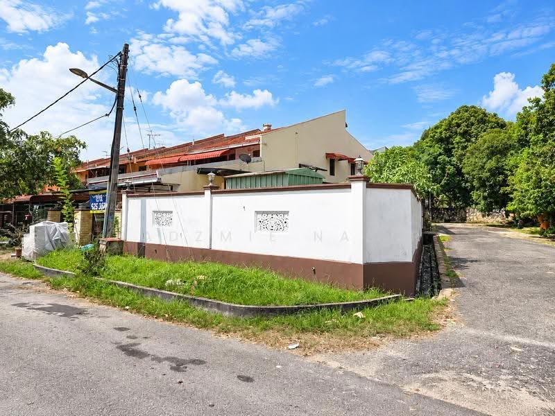 Rumah Teres 2-Tingkat untuk Dijual di Seksyen 4 (Bangi) - Nadzmie Nasir - PropertyGuru.com.my
