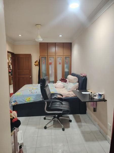 Rumah Teres 2-Tingkat untuk Dijual di Taman Overseas Union (Taman Oug) (Jalan Klang Lama (Old Klang Road)) - KC Wong - Bedroom - PropertyGuru.com.my