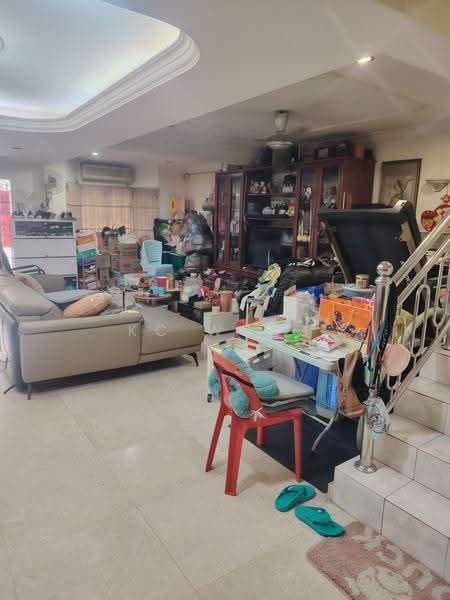 Rumah Teres 2-Tingkat untuk Dijual di Taman Overseas Union (Taman Oug) (Jalan Klang Lama (Old Klang Road)) - KC Wong - Living Room - PropertyGuru.com.my