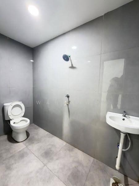 Semi-Detached House for Sale in Taman Sri Putri (Skudai) - Wan Ning - Bathroom - PropertyGuru.com.my