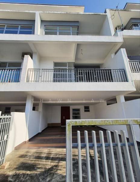 3-storey Terraced House for Sale in Masai (Johor) - Shawn Law - Exterior - PropertyGuru.com.my