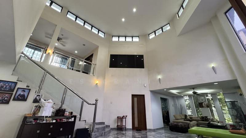 2-storey Terraced House for Sale in Seksyen 18 (Petaling Jaya) - Esharani . - Living Room - PropertyGuru.com.my