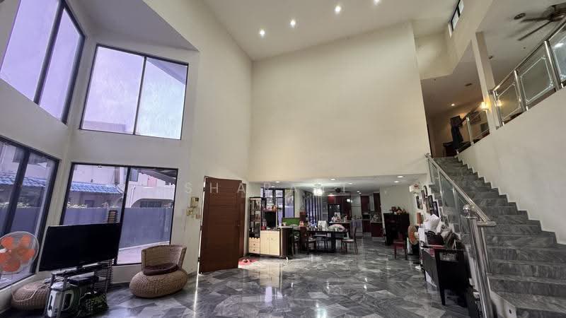 2-storey Terraced House for Sale in Seksyen 18 (Petaling Jaya) - Esharani . - Living Room - PropertyGuru.com.my