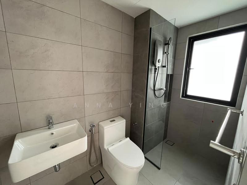 Kediaman Servis untuk Disewa di The Atera @ Petaling Jaya - Phase 2 - Anna Ying - Bathroom - PropertyGuru.com.my