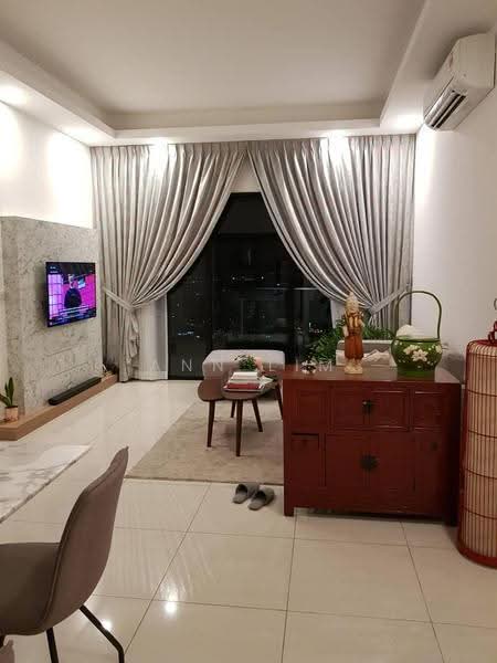 Kondominium untuk Dijual di Sky Condominium (Skyz Residence) - Ann Lim - Living Room - PropertyGuru.com.my