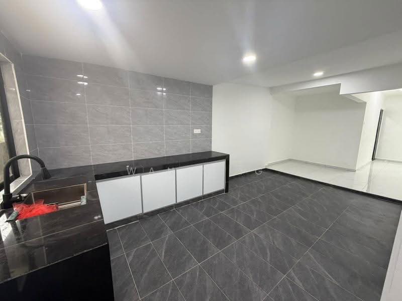 1-storey Terraced House for Sale in Taman Abad (Johor Bahru) - Wan Ning - Kitchen - PropertyGuru.com.my