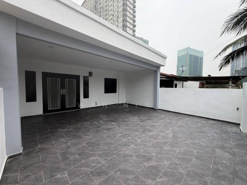 1-storey Terraced House for Sale in Taman Abad (Johor Bahru) - Wan Ning - Exterior - PropertyGuru.com.my