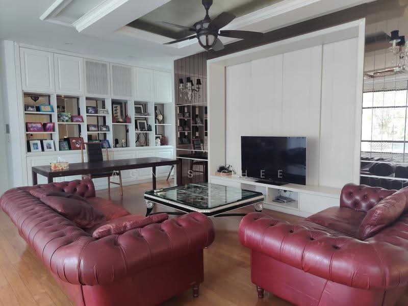 Bungalow House for Sale in Puchong (Selangor) - Agnes Chee - Living Room - PropertyGuru.com.my