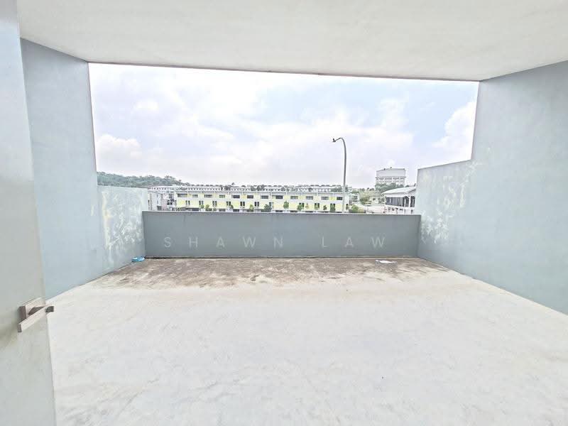 3-storey Terraced House for Sale in Bandar Seri Alam (Masai) - Shawn Law - Exterior - PropertyGuru.com.my