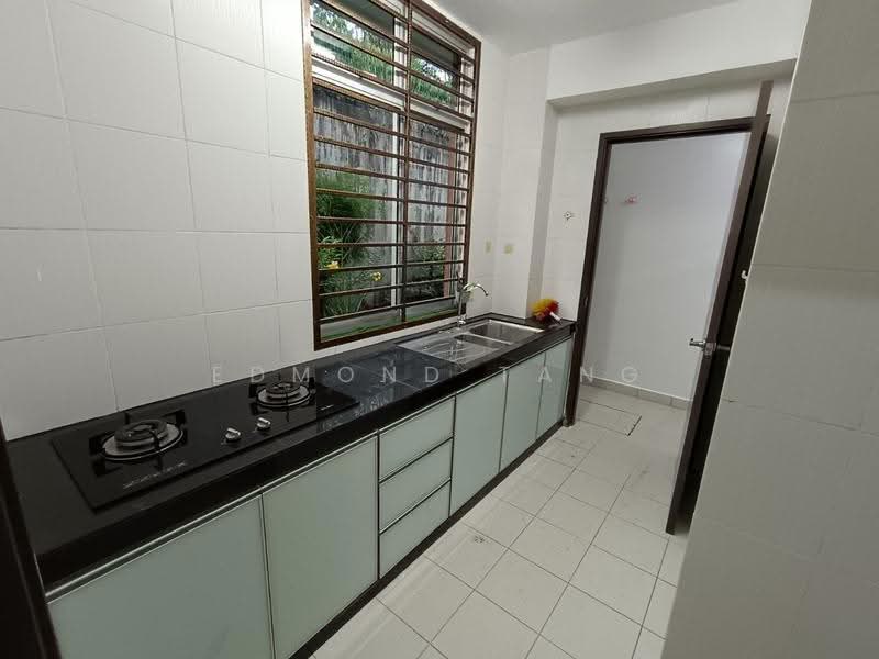 Rumah Teres 2-Tingkat untuk Dijual di Taman Nusa Idaman (Iskandar Puteri (Nusajaya)) - Edmond Tang - Kitchen - PropertyGuru.com.my