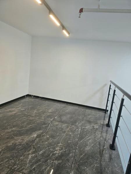 Office for Rent in Mutiara Central (Cheras) - Ivan Lee CR - Corridor - PropertyGuru.com.my