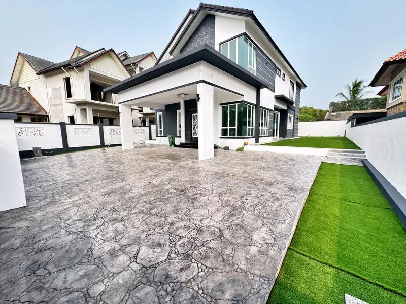 Bungalow House for Sale in Kajang (Selangor) - Herman Sazwan Nor Rahim - Exterior - PropertyGuru.com.my