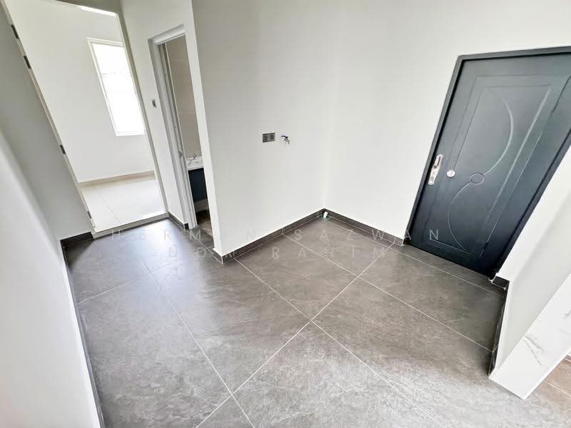 Bungalow House for Sale in Kajang (Selangor) - Herman Sazwan Nor Rahim - Yard - PropertyGuru.com.my