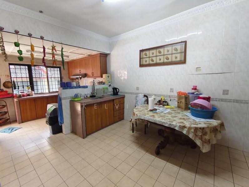 Rumah Teres 2-Tingkat untuk Dijual di Bandar Country Homes (Rawang) - Kelvin . - Kitchen - PropertyGuru.com.my