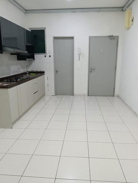 Service Residence for Rent at The Zizz @ Damansara North - Nazrin Affendy - Kitchen - PropertyGuru.com.my
