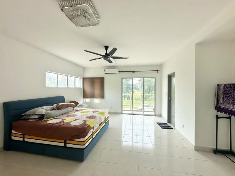 2-storey Terraced House for Sale in Saujana Rawang (Rawang) - Kelvin . - Bedroom - PropertyGuru.com.my