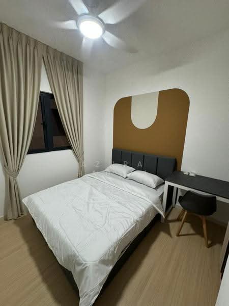Kediaman Servis untuk Disewa di M Luna - Azura Hariri - Bedroom - PropertyGuru.com.my