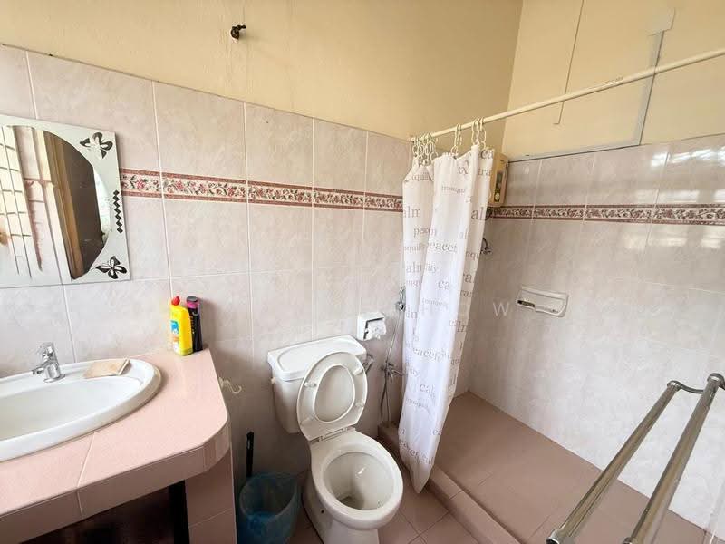 Rumah Banglo untuk Dijual di Klebang (Melaka) - Joanne How - Bathroom - PropertyGuru.com.my