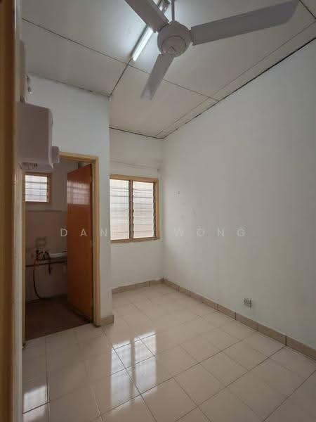 Rumah Teres 2-Tingkat untuk Disewa di Taman Desa Mas (Rawang) - Danny Wong - Interior - PropertyGuru.com.my