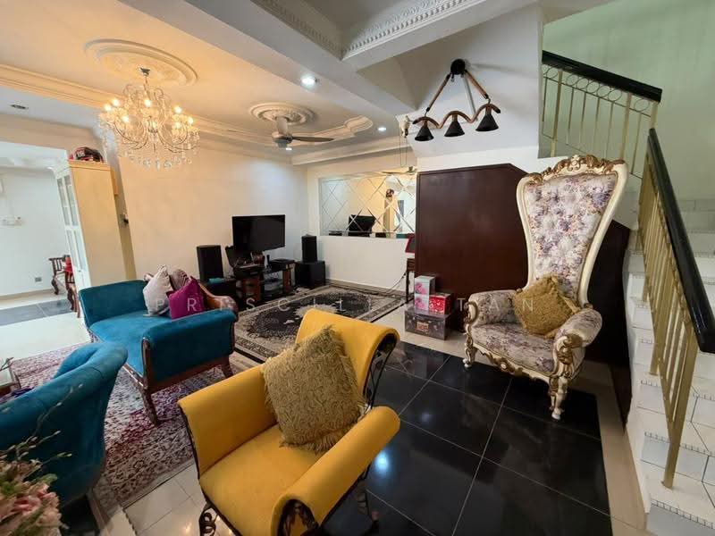 Rumah Teres untuk Dijual di Bandar Bukit Puchong (Puchong) - Priscilla Tan - Living Room - PropertyGuru.com.my