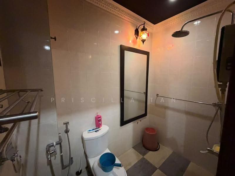 Rumah Teres untuk Dijual di Bandar Bukit Puchong (Puchong) - Priscilla Tan - Bathroom - PropertyGuru.com.my
