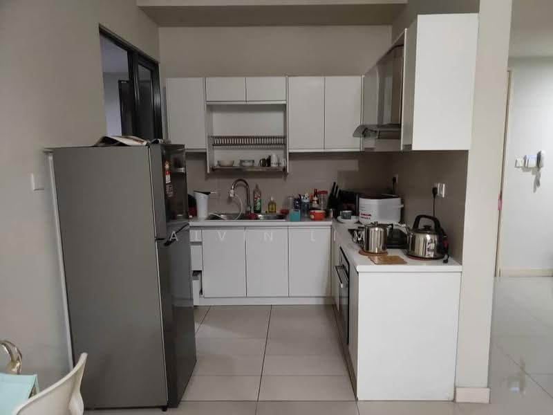 Kondominium untuk Dijual di A'Marine Condominium - Alvin Lim - Kitchen - PropertyGuru.com.my