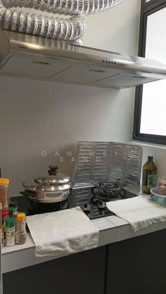 Condominium for Rent at Platinum Arena - GAN WEY SAND - Kitchen - PropertyGuru.com.my