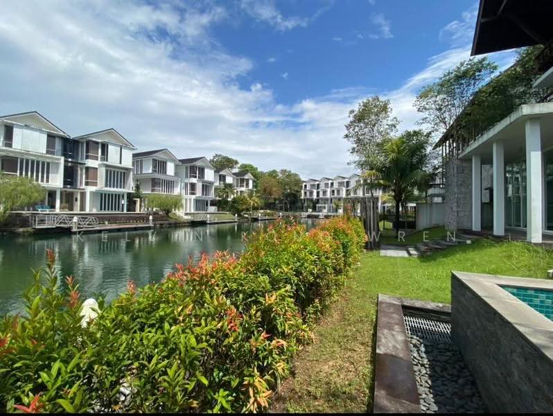 Bungalow House for Sale in Johor Bahru (Johor) - Kelvin Kong Wren - PropertyGuru.com.my