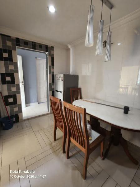 Pangsapuri untuk Dijual di Indah Court Likas - Ruen Lung Lau - Dining Room - PropertyGuru.com.my