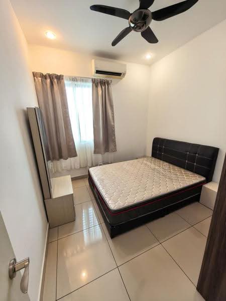 Condominium for Rent at Skyvilla @ D'Island - Felicia Ng - Bedroom - PropertyGuru.com.my