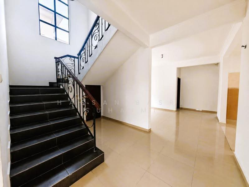 Rumah Banglo untuk Dijual di Taman Astana Indah (Bangi) - Hassan Basri Suhaimi - Interior - PropertyGuru.com.my