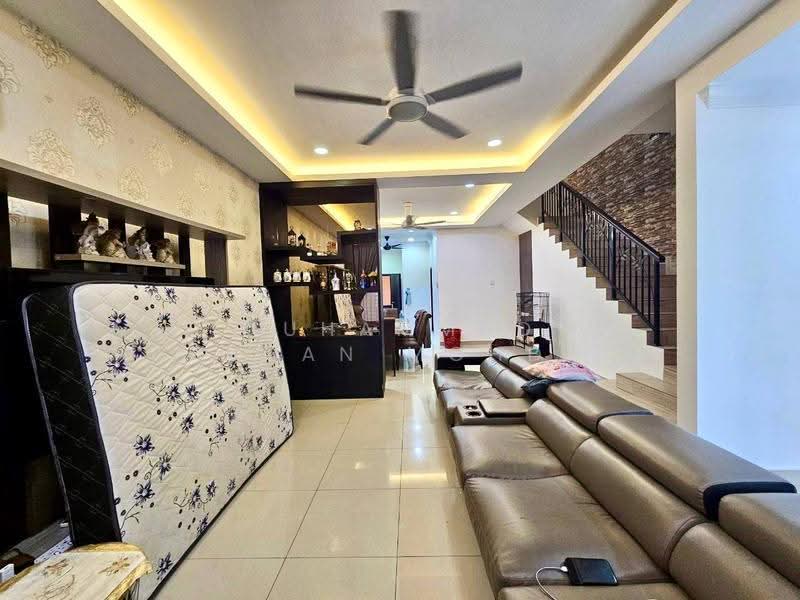2-storey Terraced House for Sale in Bandar Bukit Raja (Klang) - Muhammad Ridhwan Mohd Huzairi - Living Room - PropertyGuru.com.my