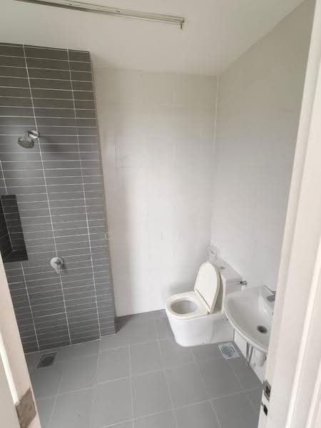Semi-Detached House for Sale in Setia Ecohill (Semenyih) - CK Law - Bathroom - PropertyGuru.com.my
